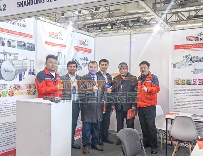 哈萨克斯坦客户
